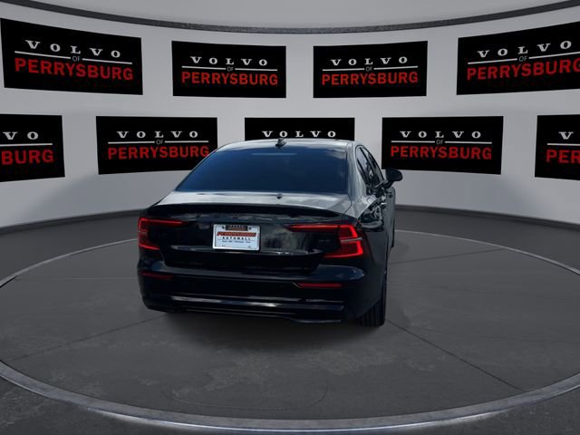 Used 2024 Volvo S60 B5 Plus image 7