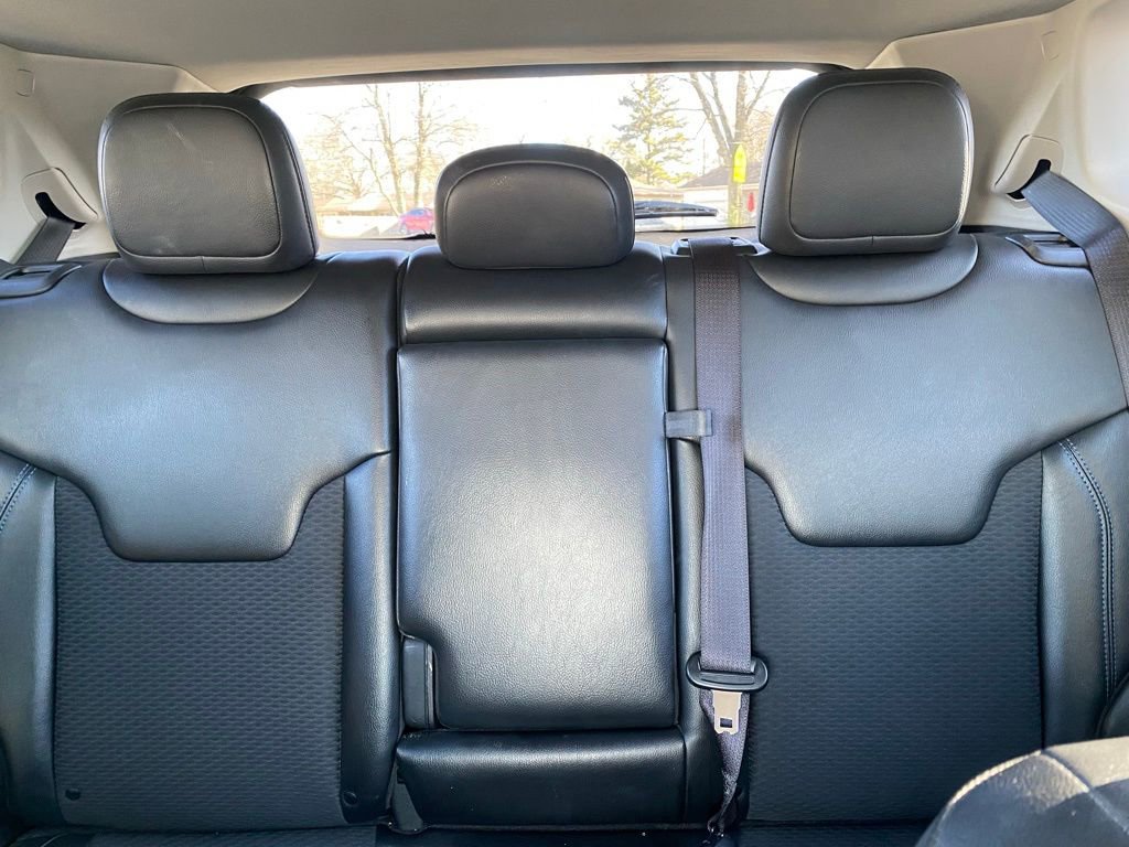 Used 2022 Jeep Compass Latitude image 26