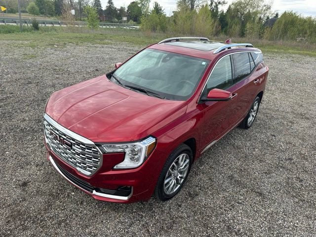Used 2023 GMC Terrain Denali w/ LPO, Floor Liner Package AWD/4WD image 29