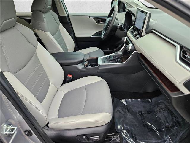 Used 2022 Toyota RAV4 Limited w/ Limited Grade Weather Package image 20