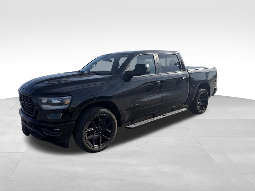 Used 2024 RAM 1500 Laramie AWD/4WD image 3