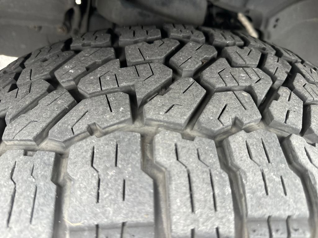 Used 2017 RAM 1500 Sport w/ Black Ram 1500 Sport Group image 15