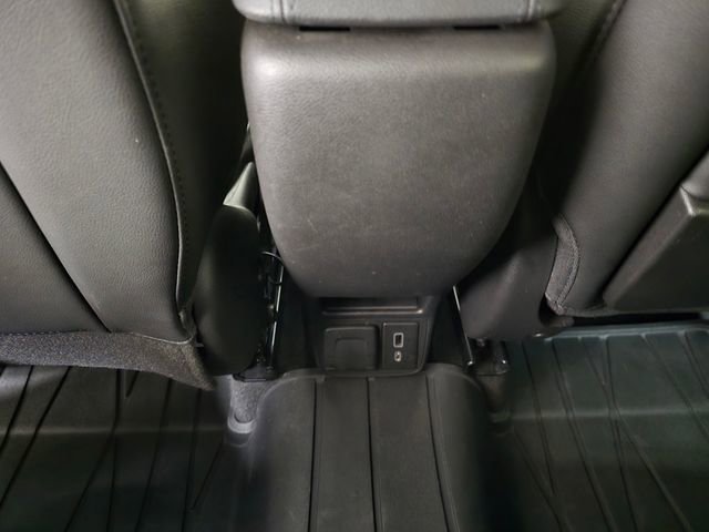Used 2022 Buick Encore GX Essence AWD/4WD image 29