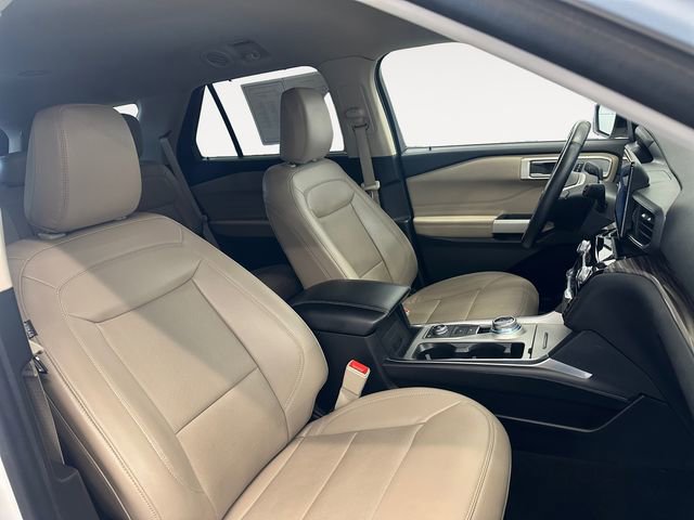 Used 2023 Ford Explorer Limited image 15
