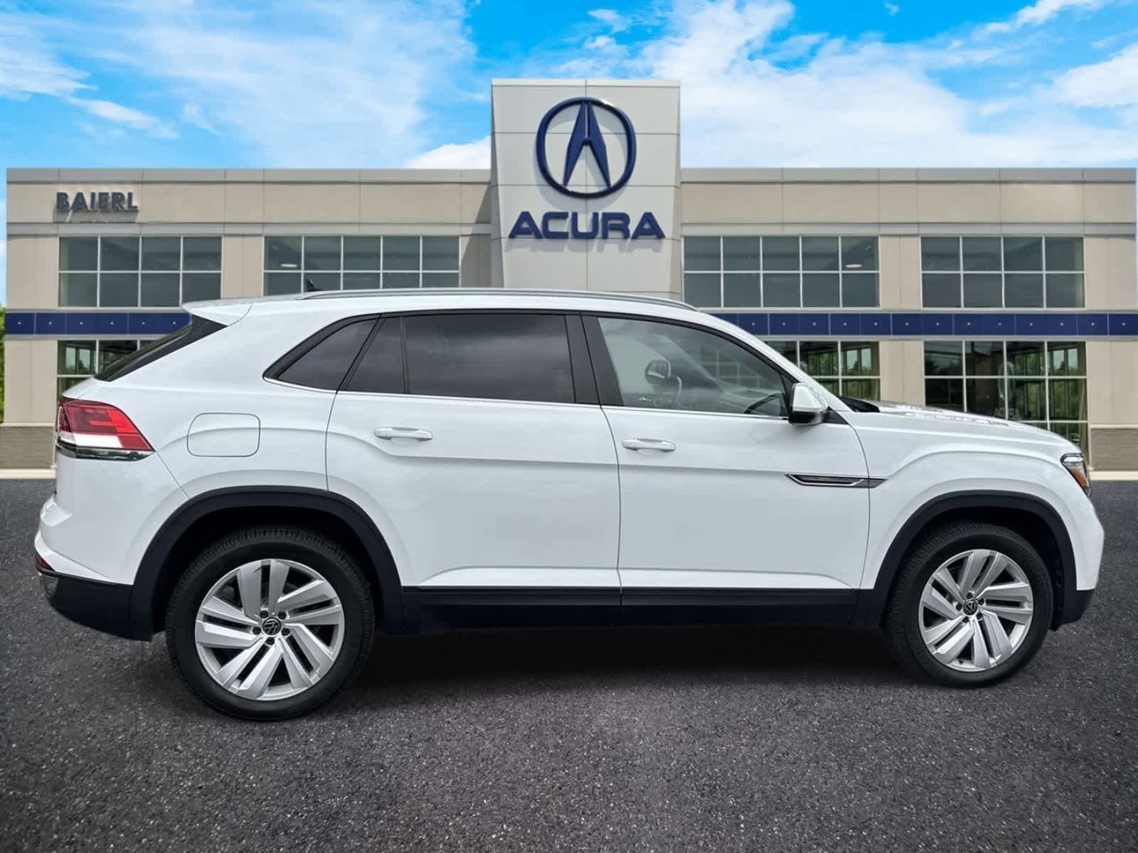 Used 2020 Volkswagen Atlas Cross Sport SE AWD/4WD image 6