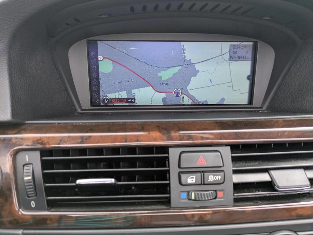 Used 2013 BMW 328i Convertible image 18