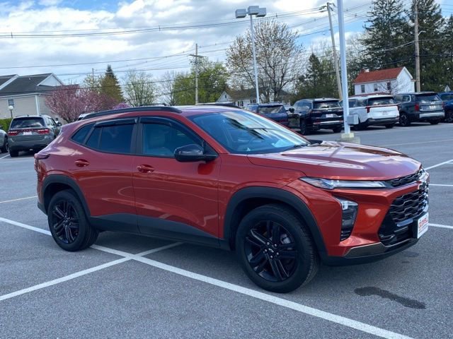 Used 2024 Chevrolet Trax ACTIV w/ Sunroof Package image 7