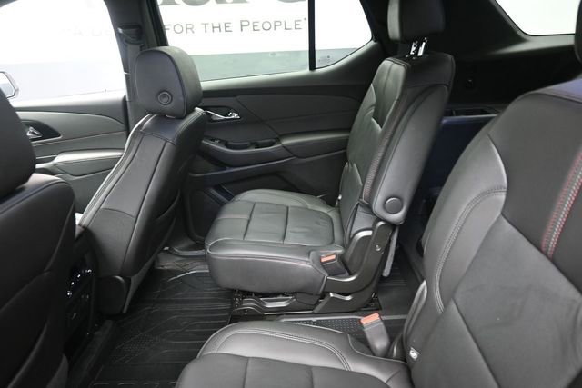 Used 2023 Chevrolet Traverse RS w/ LPO, Floor Liner Package AWD/4WD image 23
