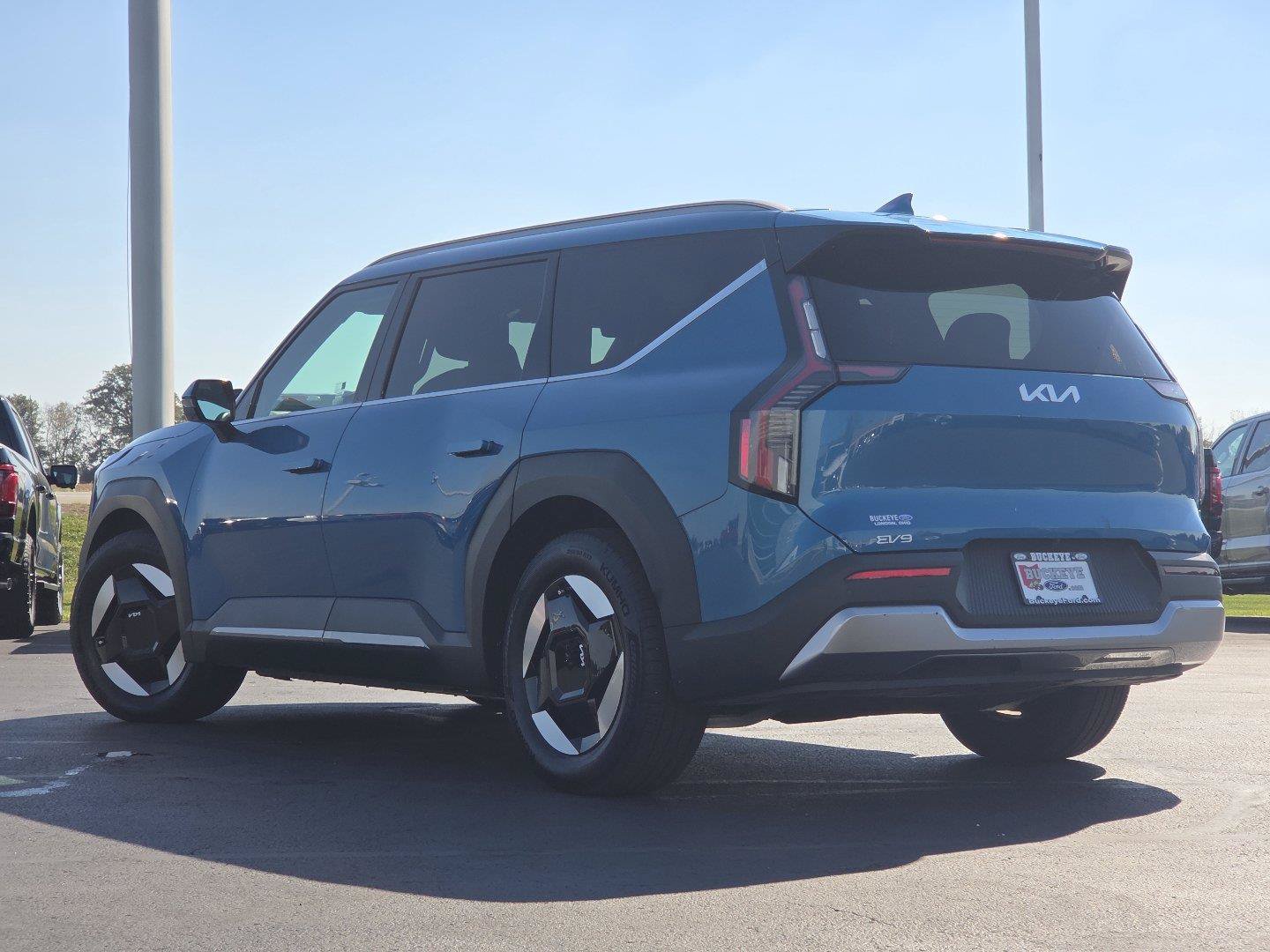 Used 2024 Kia EV9 Wind AWD/4WD image 17