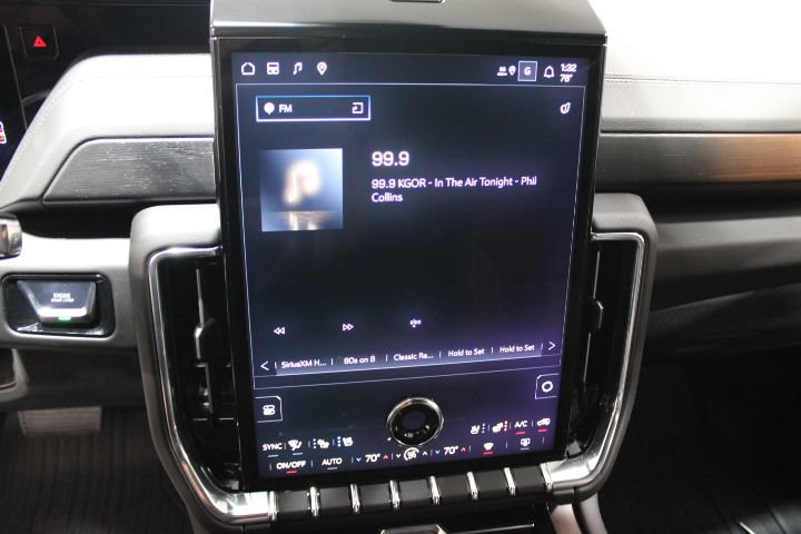 New 2026 GMC Yukon Denali w/ Denali Reserve Package AWD/4WD image 53