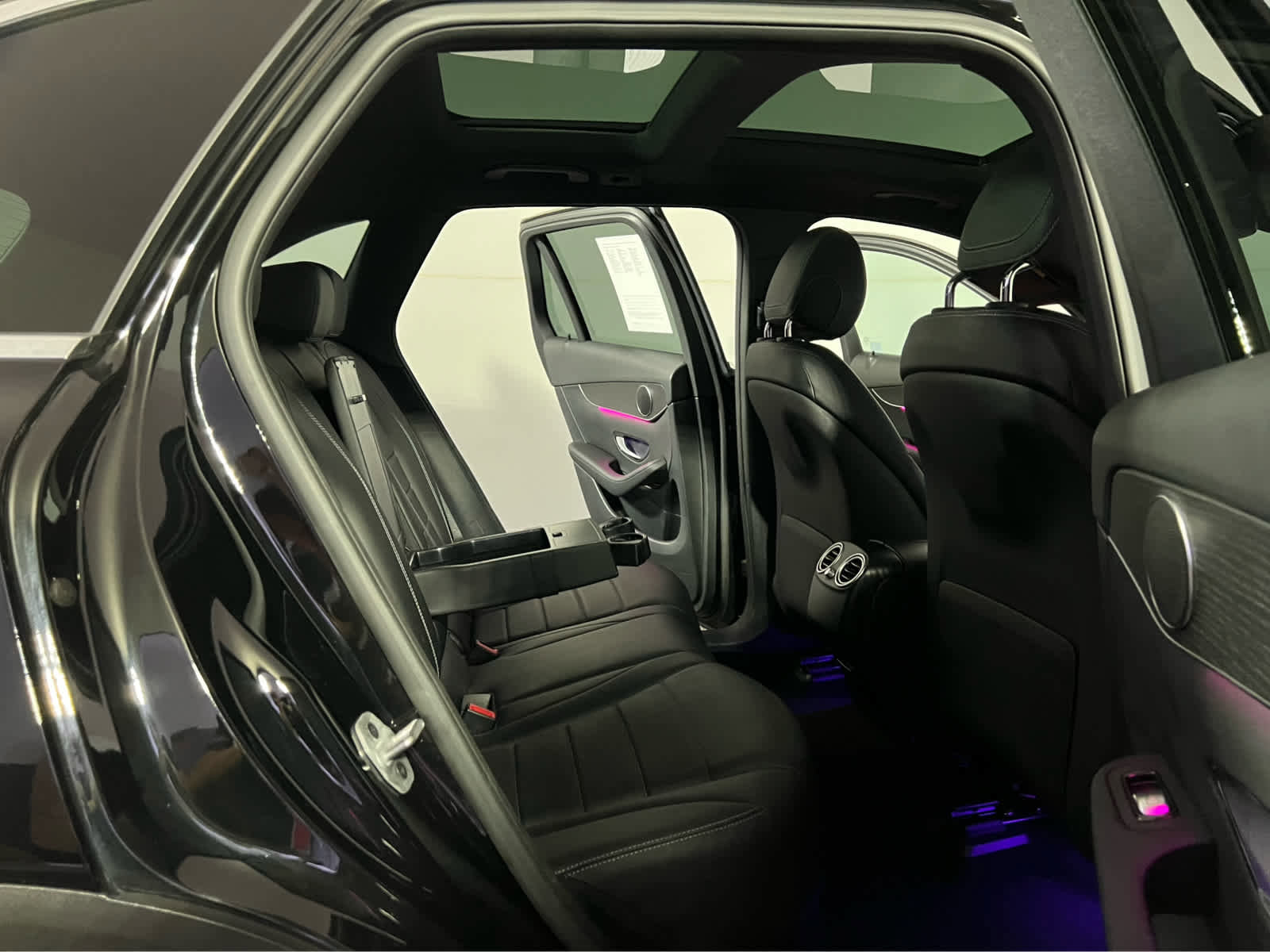 Used 2022 Mercedes-Benz GLC 300 4MATIC image 28