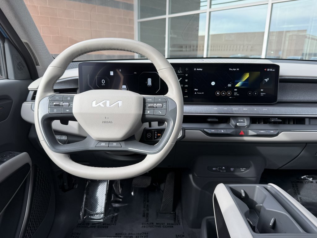 Used 2024 Kia EV9 Wind AWD/4WD image 16