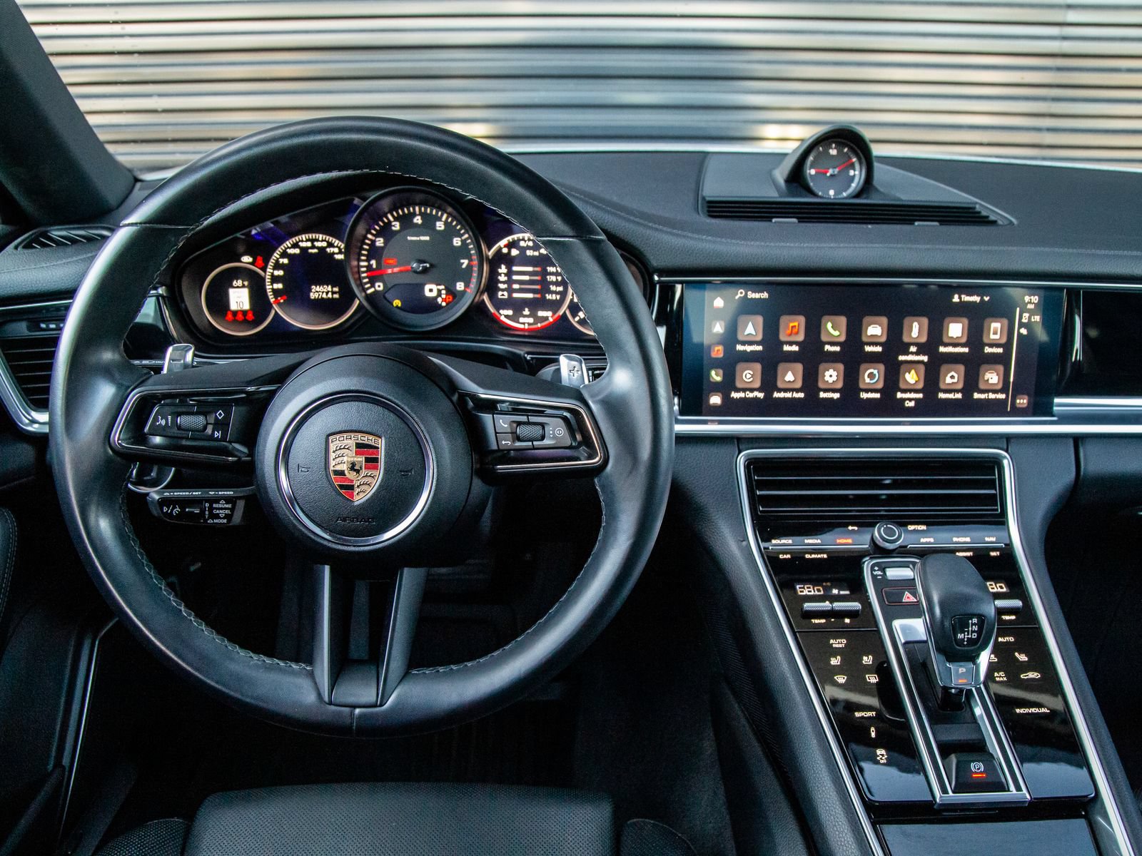 Certified 2023 Porsche Panamera RWD image 9