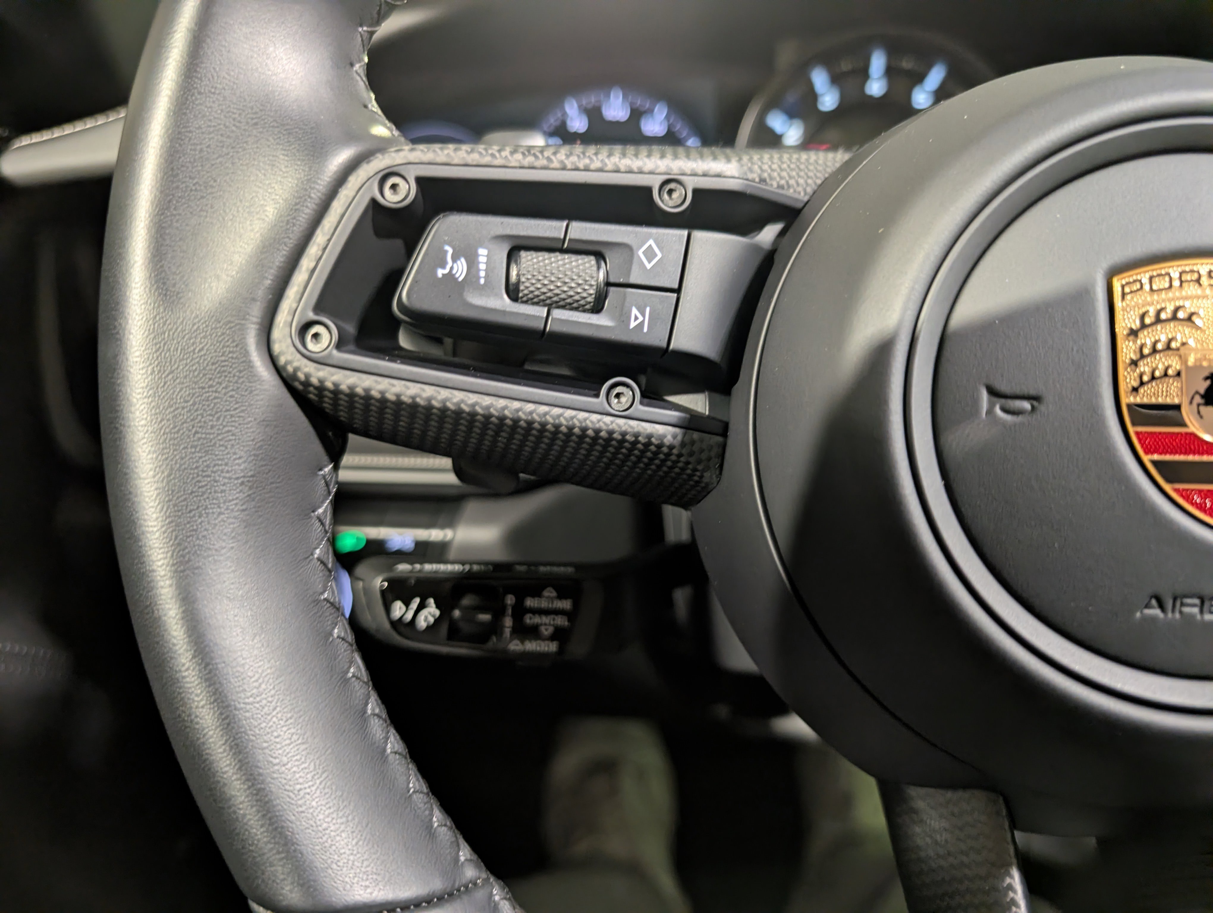 Used 2023 Porsche 911 Targa 4 GTS image 34