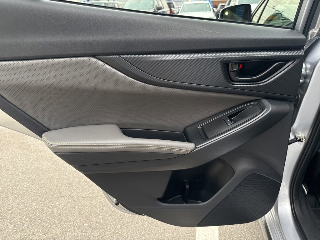 Used 2022 Subaru Crosstrek 2.5i Sport w/ Moonroof Package image 40