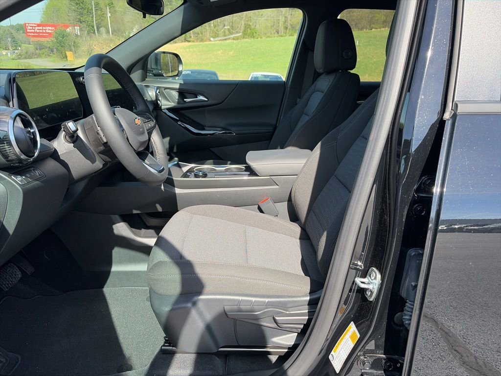 New 2026 Chevrolet Equinox LT image 21