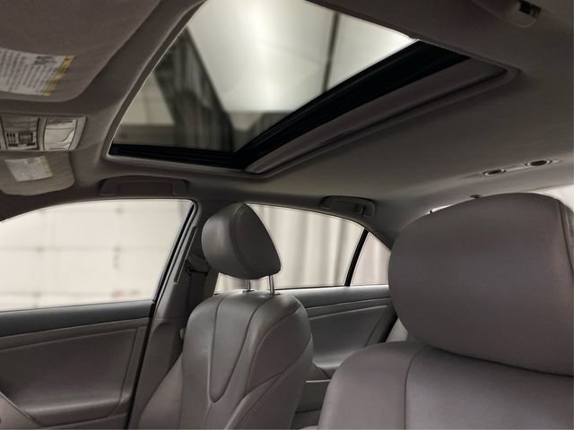 Used 2007 Toyota Camry XLE FWD image 27