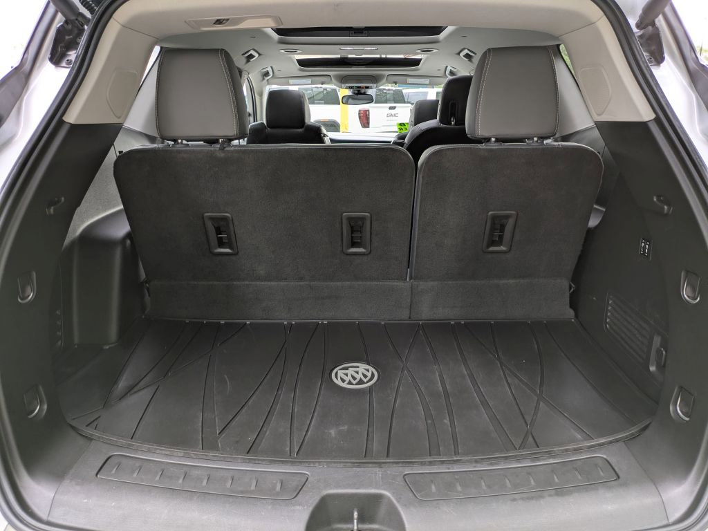 Used 2018 Buick Enclave Premium w/ Trailering Package AWD/4WD image 32