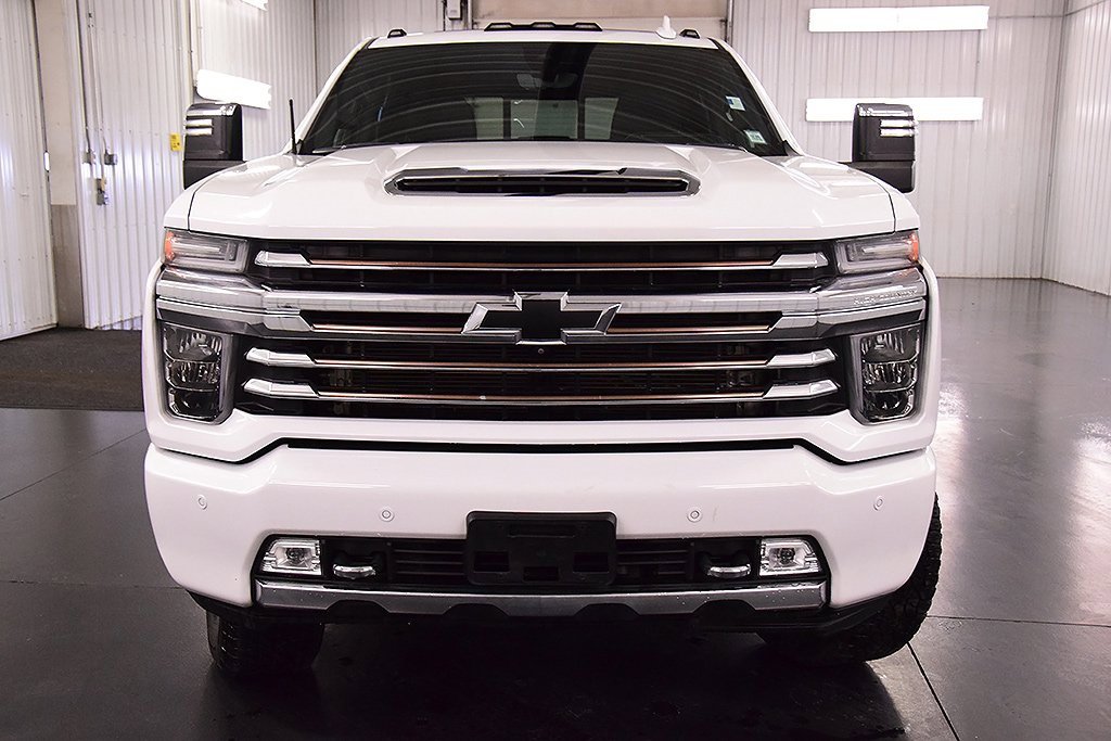 Used 2021 Chevrolet Silverado 2500 High Country w/ Z71 Off-Road Package image 2