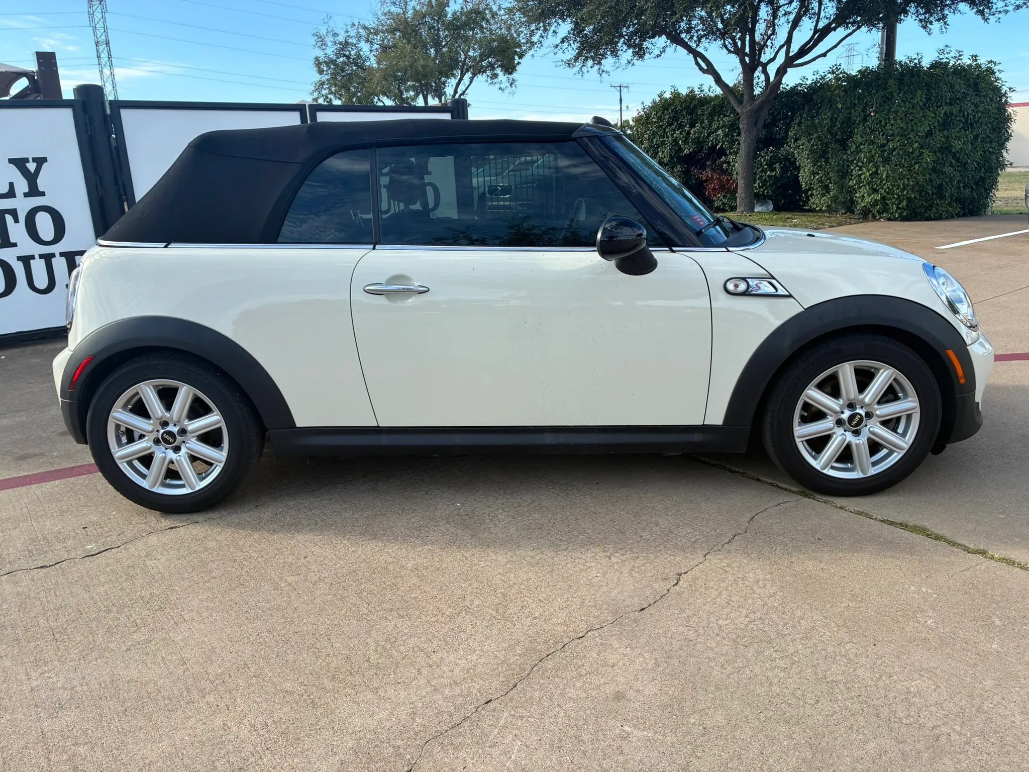 Used 2014 MINI Cooper S FWD image 8