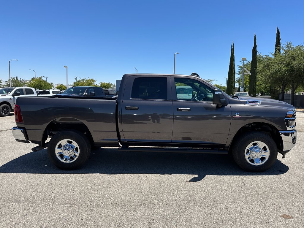 New 2026 RAM 3500 Tradesman AWD/4WD image 9