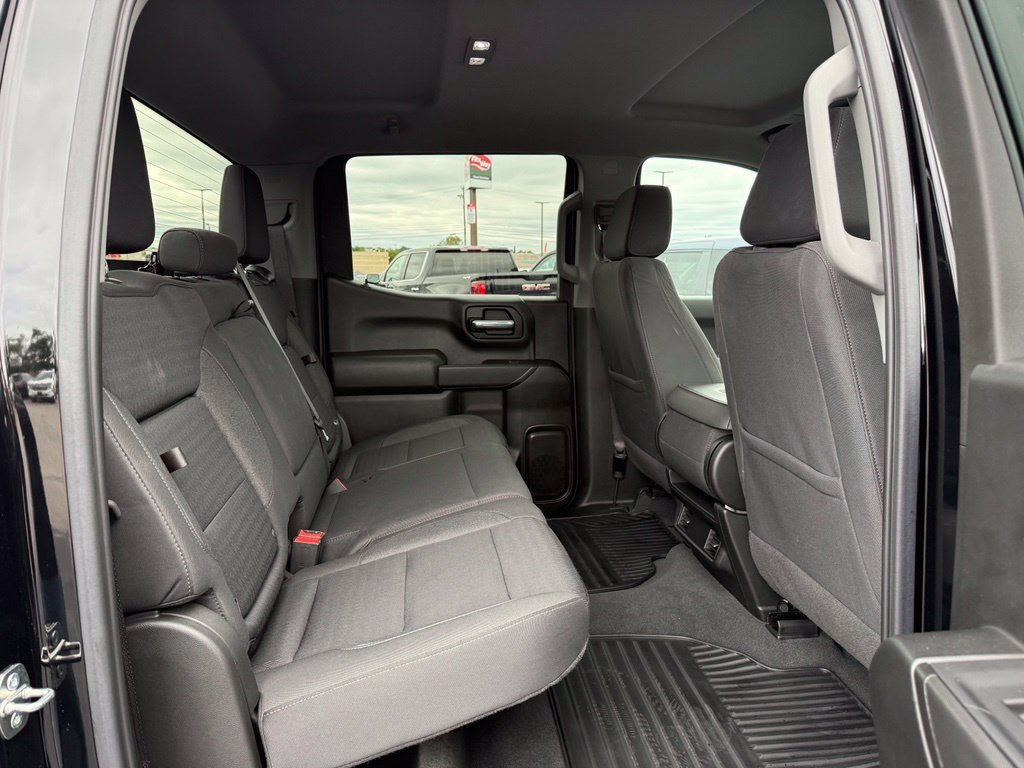 Used 2023 Chevrolet Silverado 1500 Custom AWD/4WD image 19