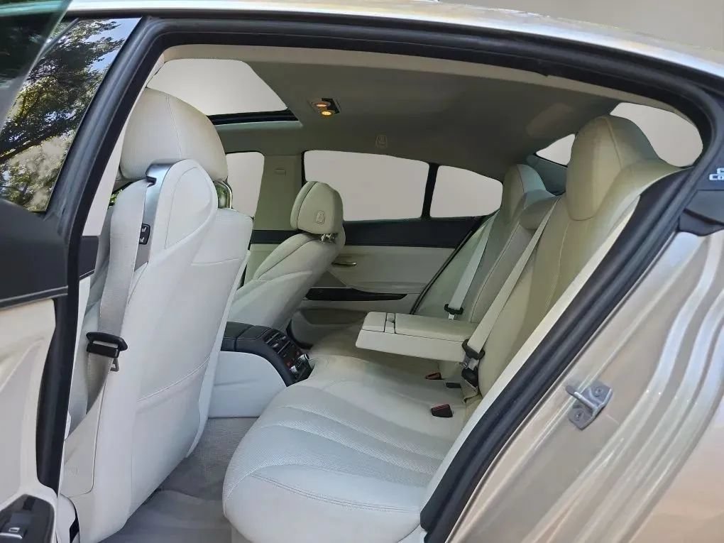 Used 2015 BMW 640i Gran Coupe RWD image 41