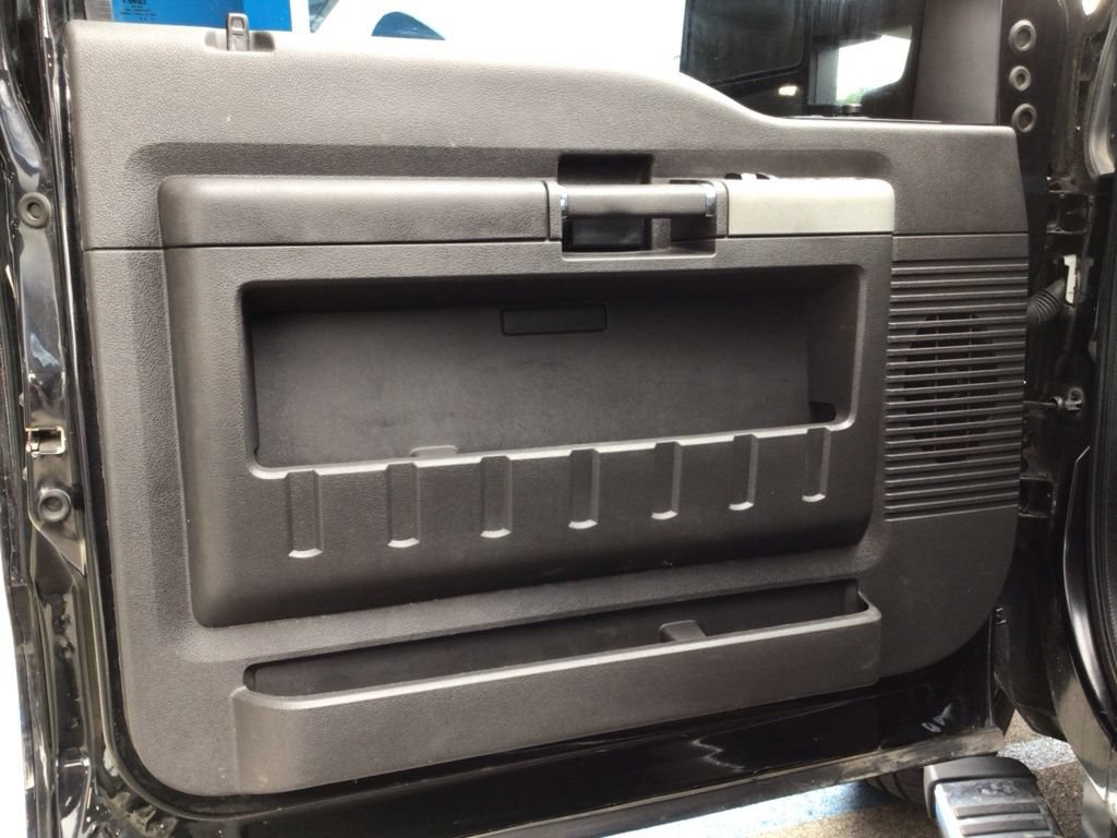 Used 2014 Ford F250 Lariat w/ Chrome Package AWD/4WD image 21