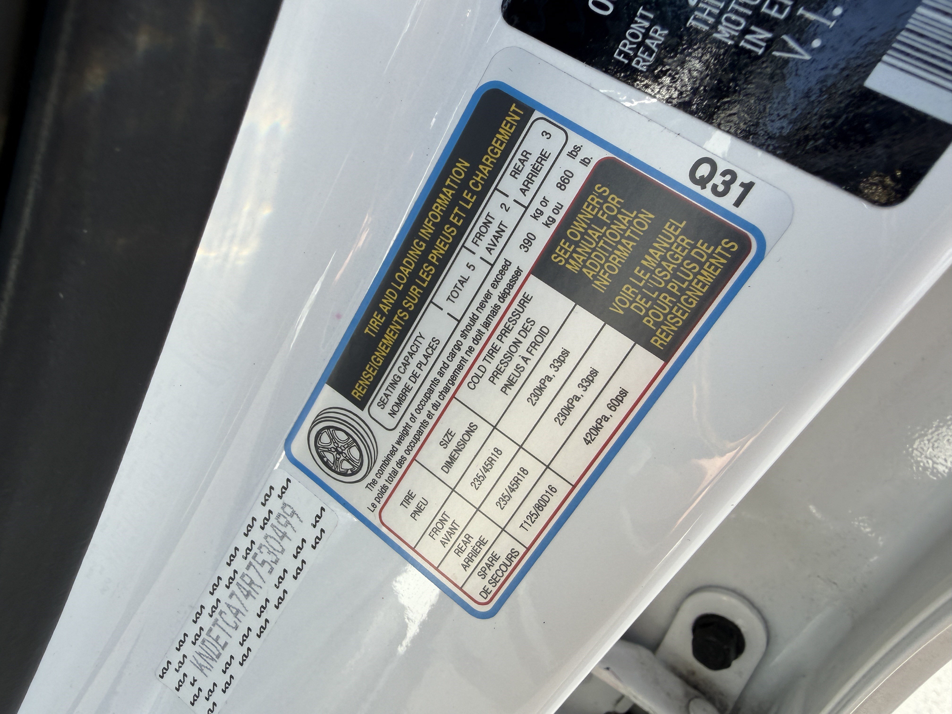 Certified 2024 Kia Seltos SX w/ SX Sunroof Package AWD/4WD image 31