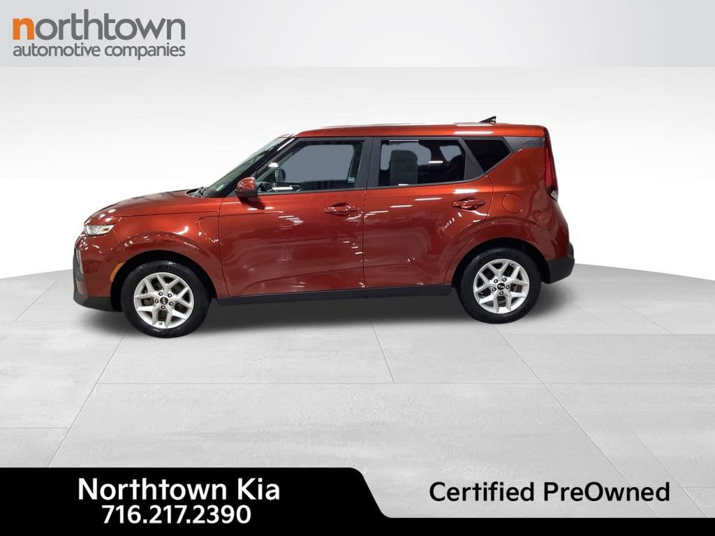 Certified 2020 Kia Soul S image 3