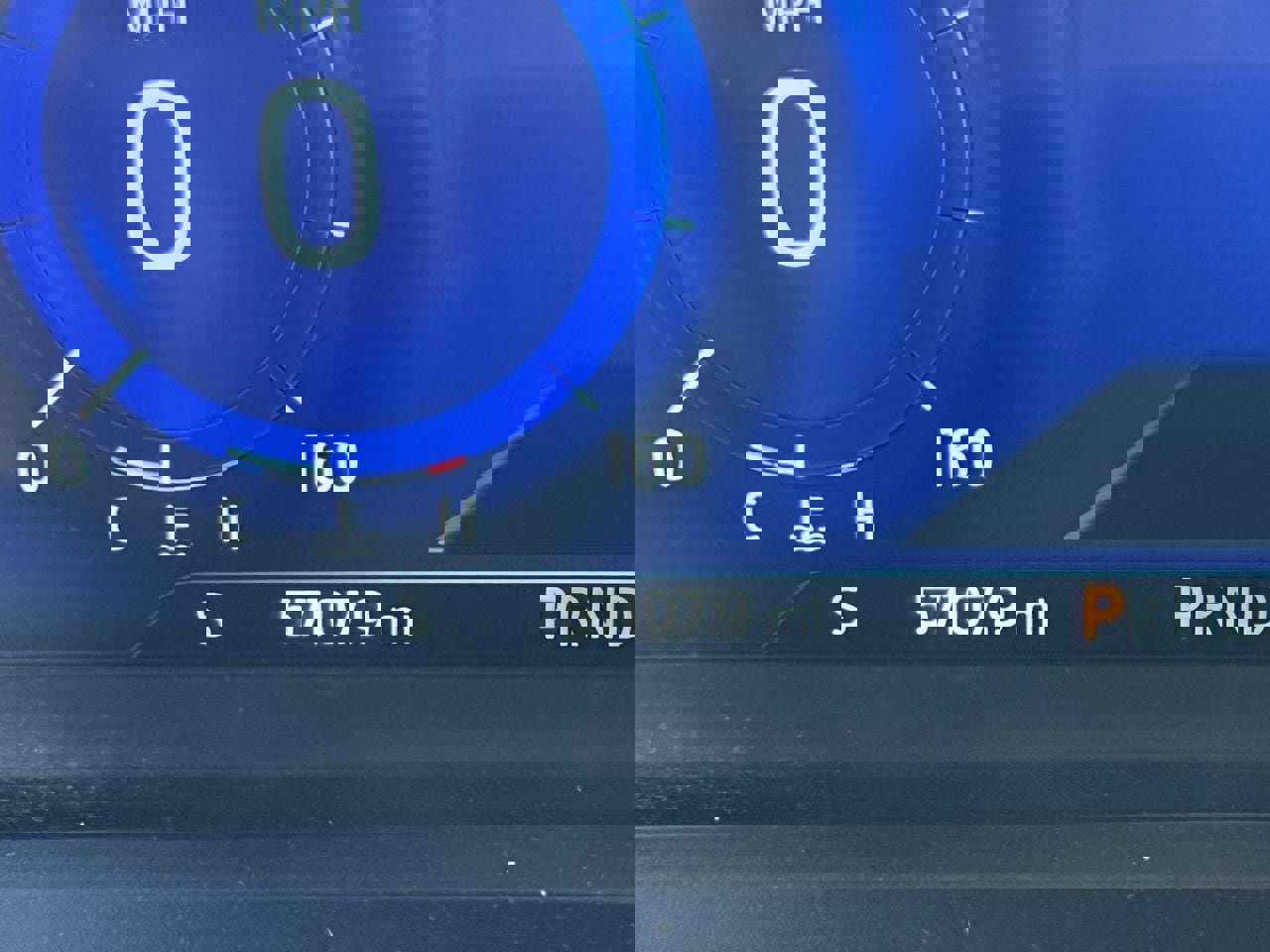 Used 2022 Ford Explorer Platinum w/ Equipment Group 601A image 8