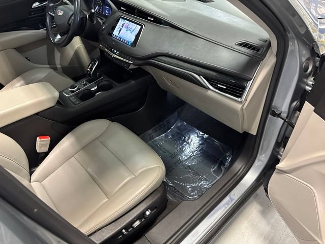 Used 2023 Cadillac XT4 Premium Luxury w/ Enhanced Visibility Package FWD image 35