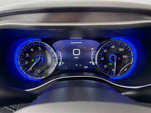 New 2026 Chrysler Pacifica Select image 12