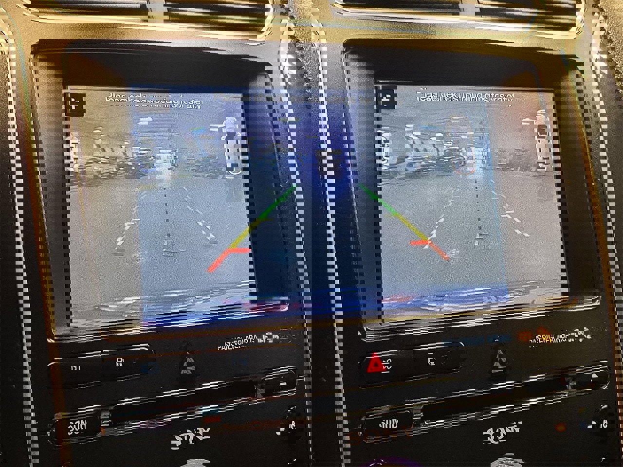 Used 2018 Ford Explorer Limited image 24