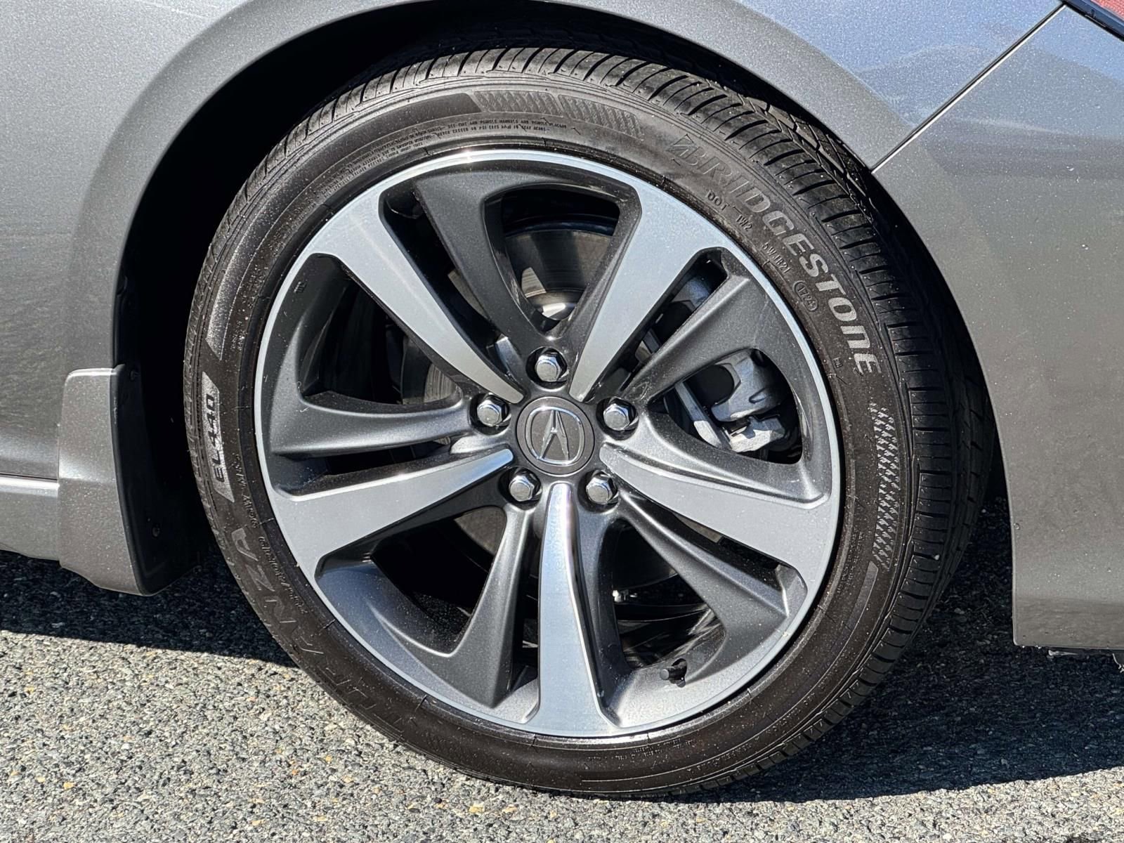 Certified 2025 Acura TLX w/ Technology Package image 7