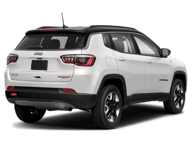 Used 2019 Jeep Compass Trailhawk w/ Cold Weather Group AWD/4WD image 2