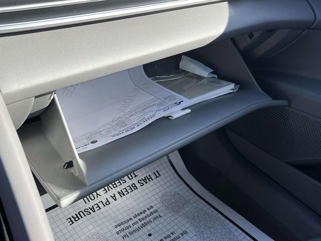 Certified 2024 Hyundai Elantra SEL w/ Convenience Package image 42