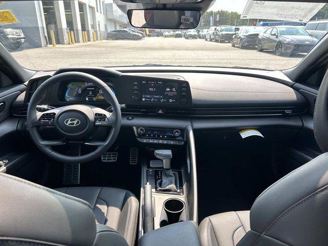 New 2026 Hyundai Elantra Limited FWD image 6