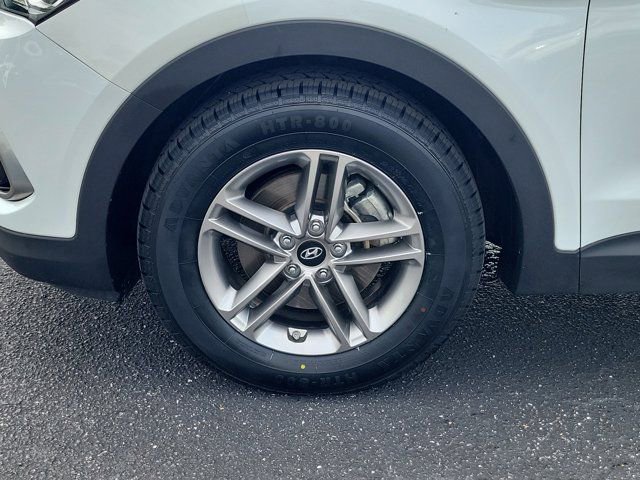 Used 2017 Hyundai Santa Fe Sport FWD image 29