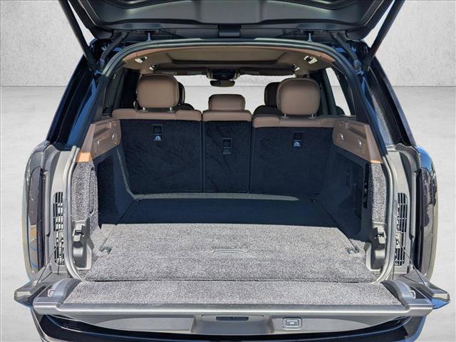 Certified 2023 Land Rover Range Rover SE image 7