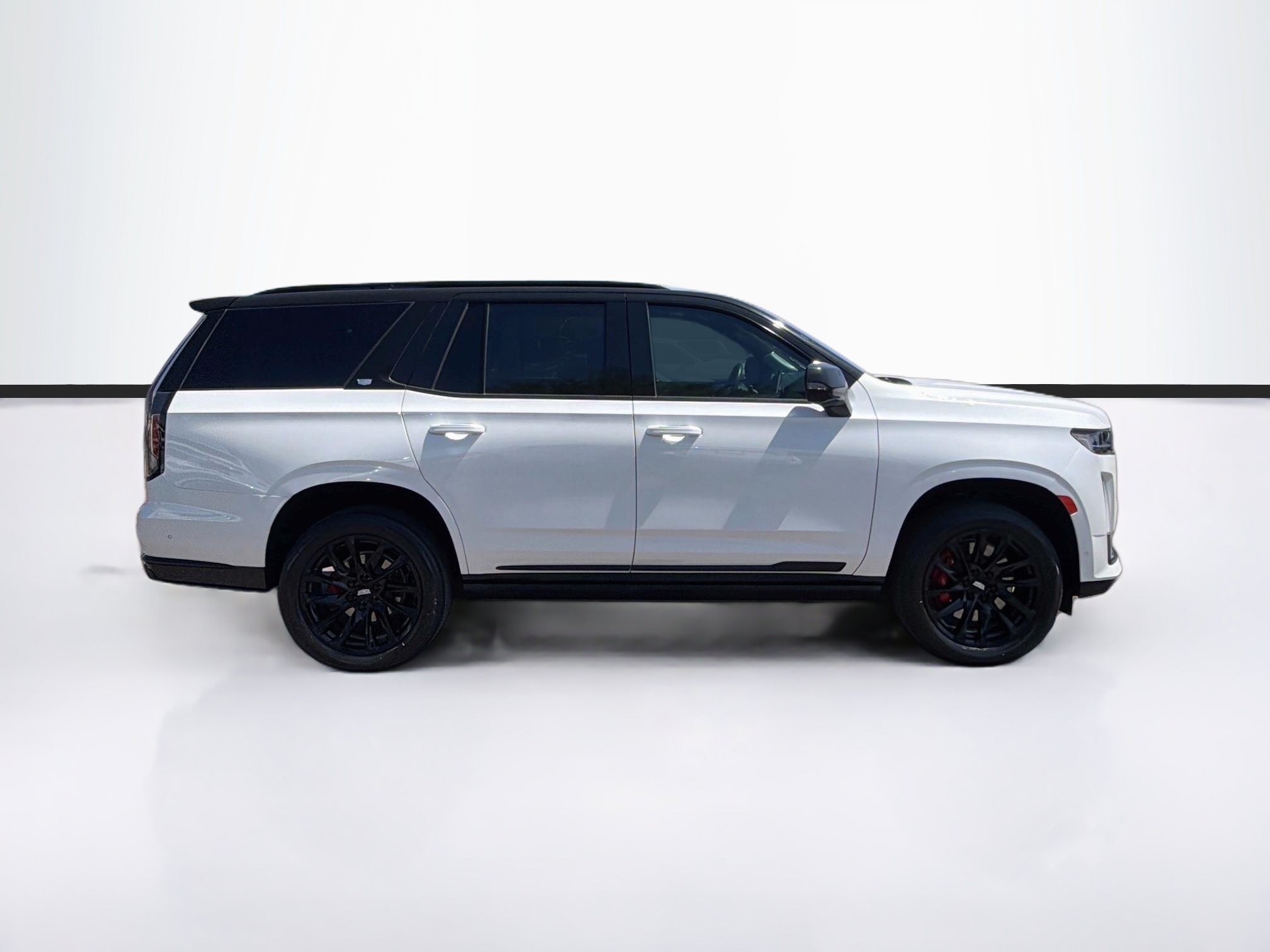 Certified 2023 Cadillac Escalade Sport Platinum w/ LPO, ONYX Package AWD/4WD image 4