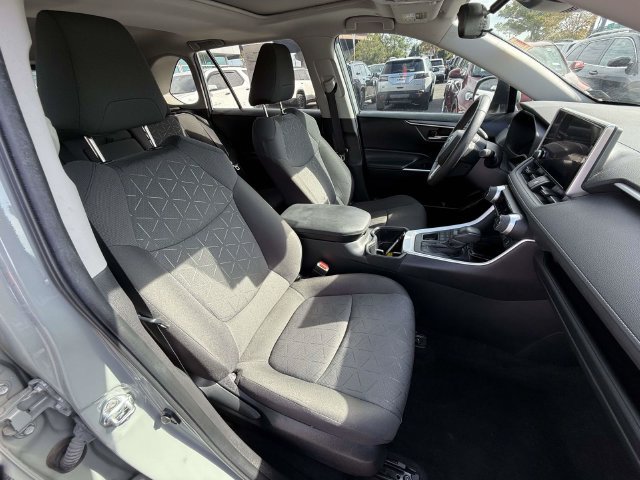 Used 2023 Toyota RAV4 XLE w/ Convenience Package AWD/4WD image 10