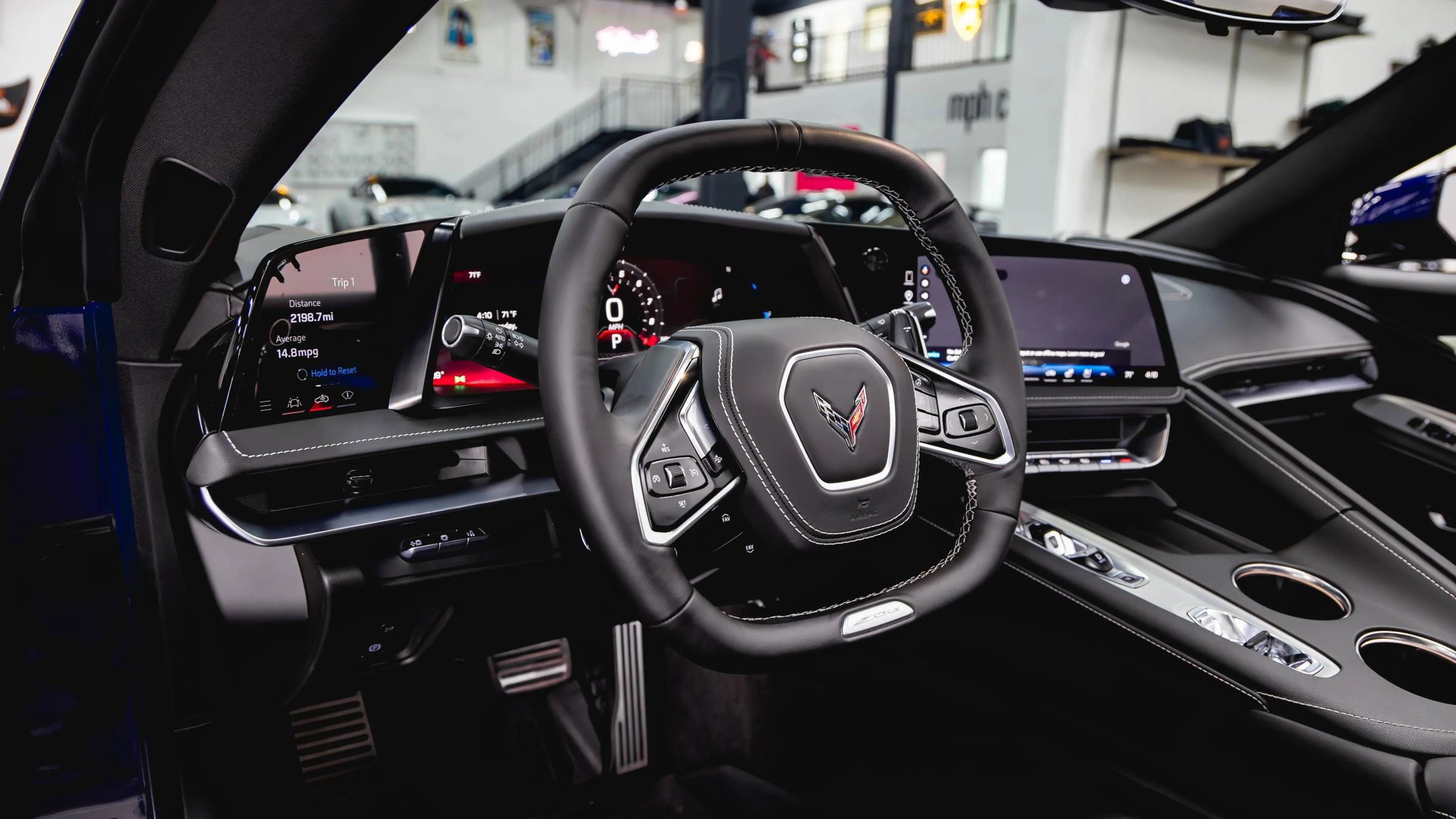 Used 2026 Chevrolet Corvette Z06 RWD image 35
