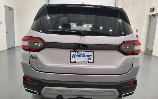 Used 2023 Honda Pilot Elite image 7