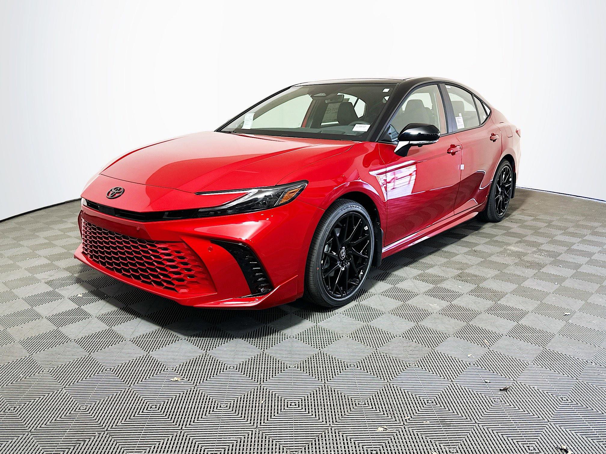 New 2026 Toyota Camry XSE FWD image 4