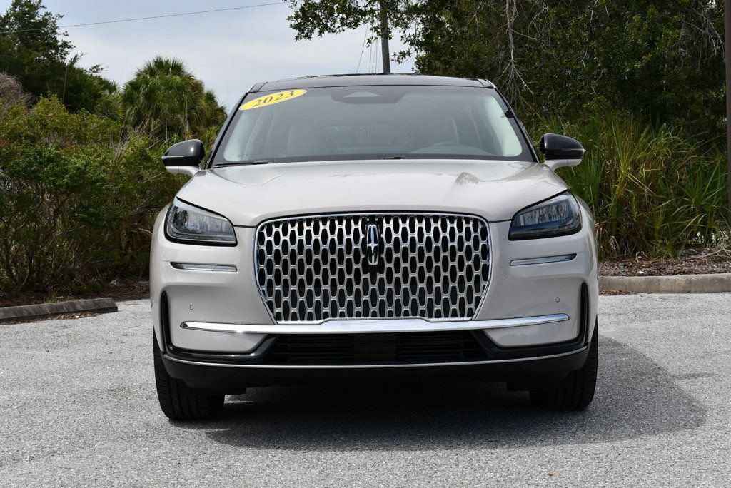 Used 2023 Lincoln Corsair FWD w/ Equipment Group 101A image 39