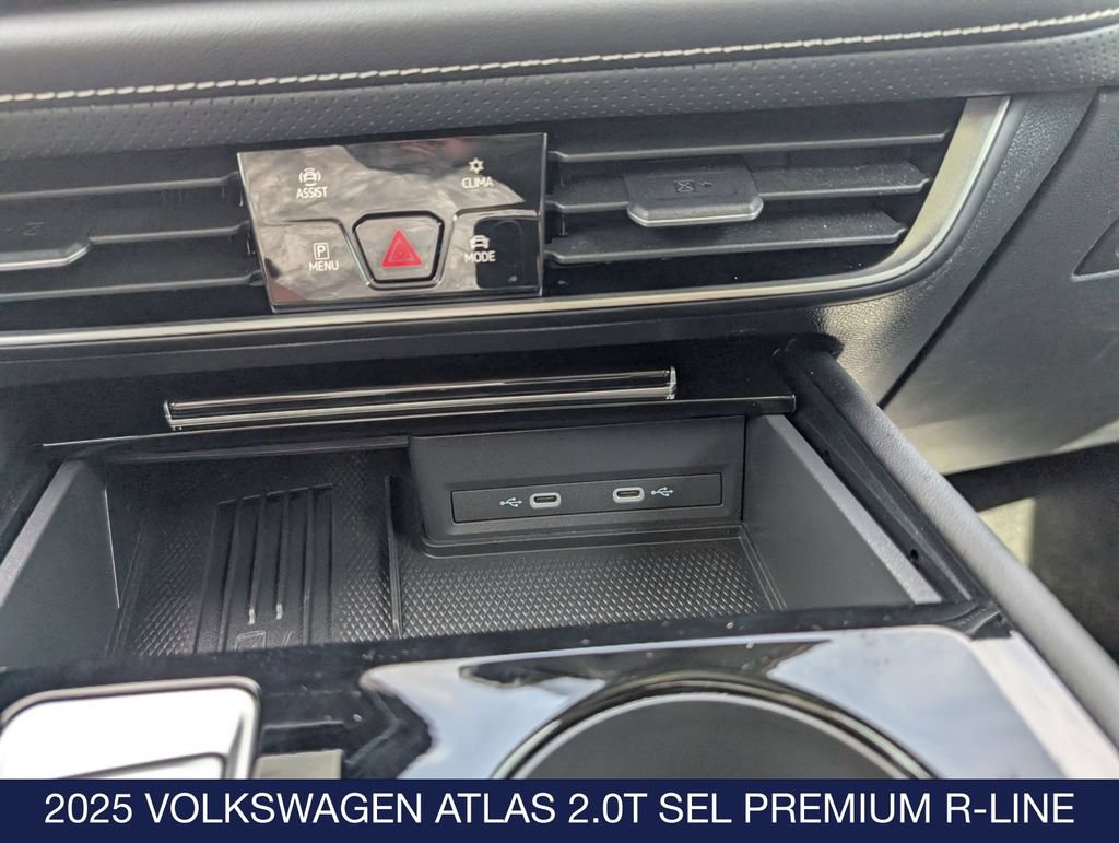 Used 2025 Volkswagen Atlas SEL Premium R-Line AWD/4WD image 28