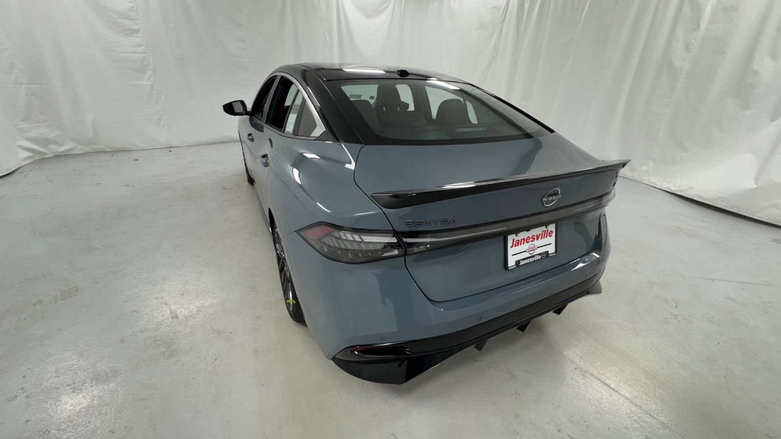 New 2026 Nissan Sentra SR w/ SR Premium Package FWD image 5