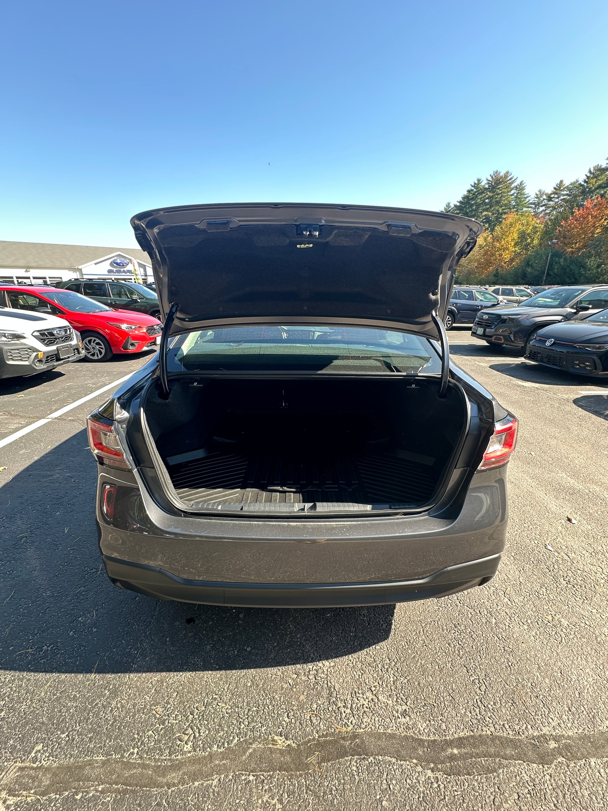 Used 2025 Subaru Legacy Premium AWD/4WD image 11