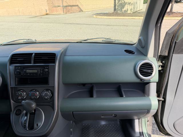 Used 2005 Honda Element LX image 13
